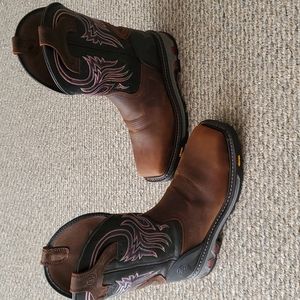 Justin vibram sole work boots